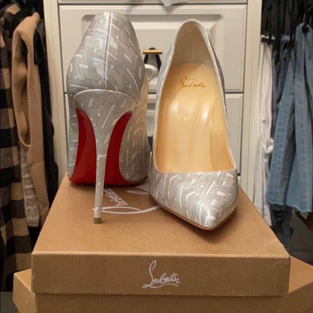 Christian Louboutin Follies Pigalle 100